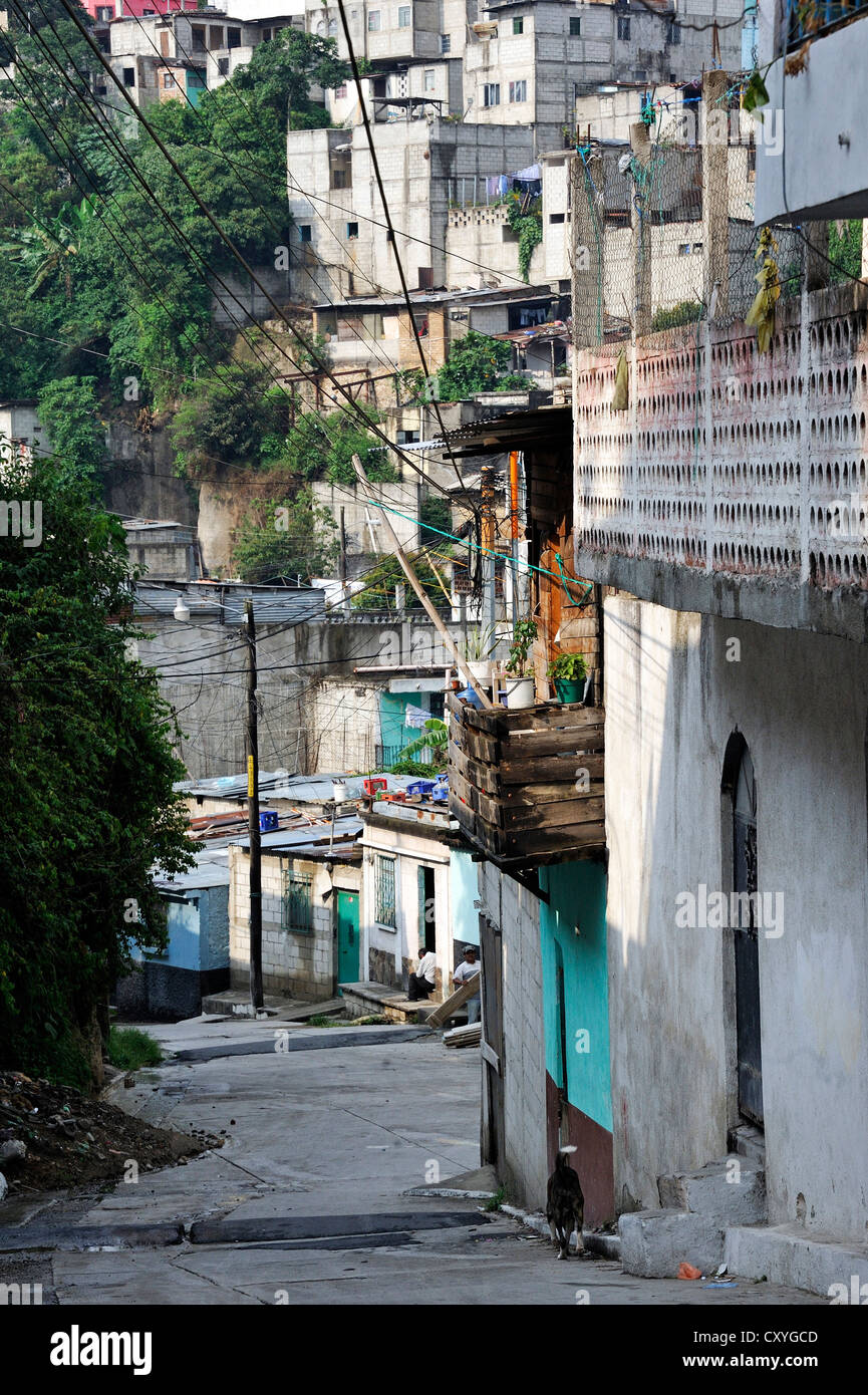 El Esfuerzo Slum, der Bezirk wird durch rivalisierende Jugendbanden, Maras, Zona 5, Guatemala-Stadt, Guatemala Stockfoto