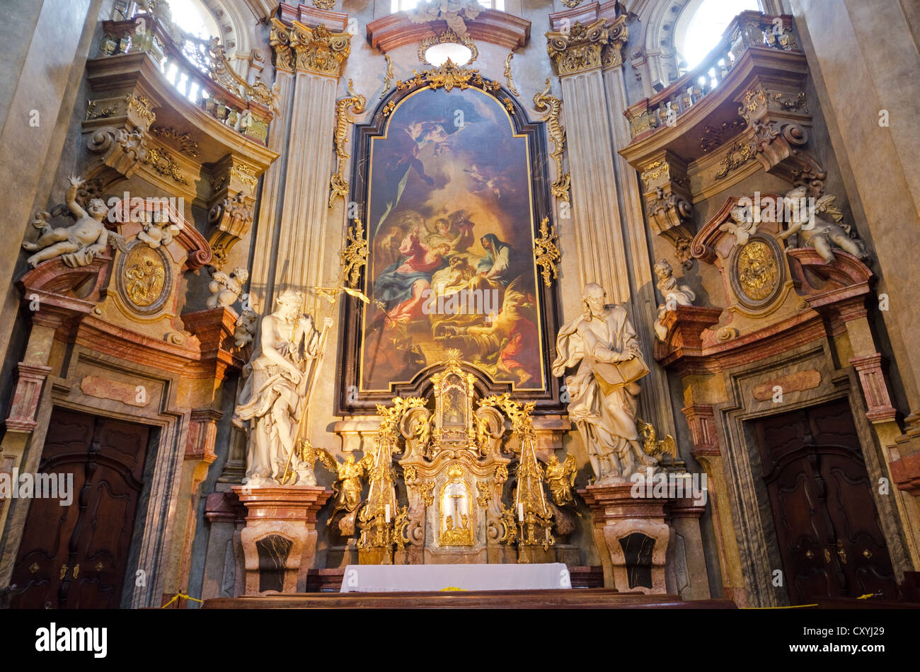 Altar der St.-Nikolaus-orthodoxe Kirche, Mala Strana, Prag, Tschechische Republik, Europa Stockfoto