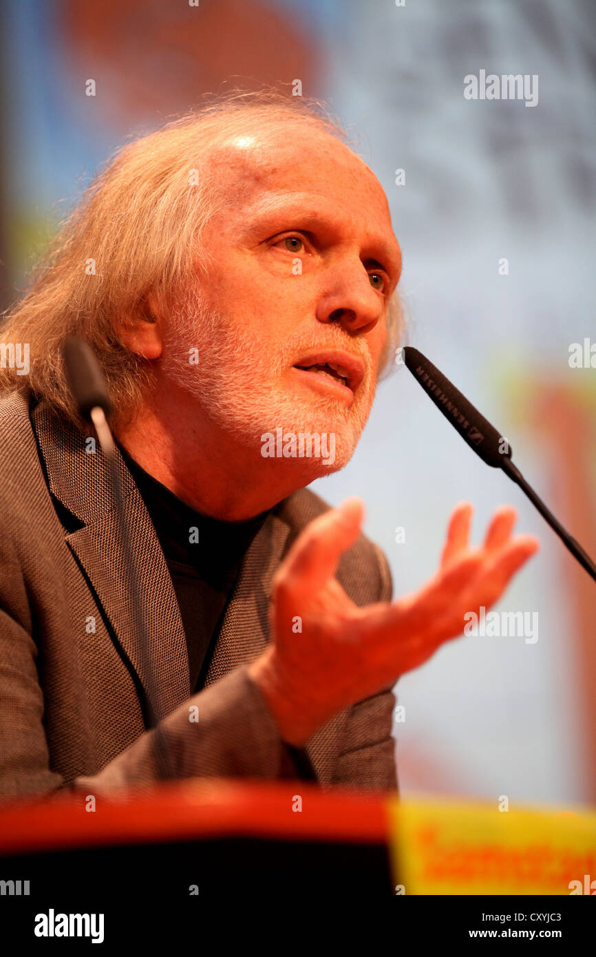 Moshe Zuckermann auf der Rosa Luxemburg Konferenz 2011, Urania Berlin, israelischer Soziologe und Professor für Geschichte und Stockfoto