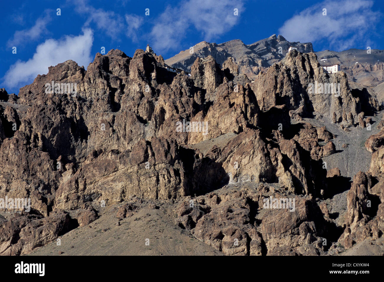 Schroffe Bergwelt im Dhankar, Spiti Valley, Lahaul und Spiti Bezirk, indischen Himalaya, Himachal Pradesh, Nordindien Stockfoto