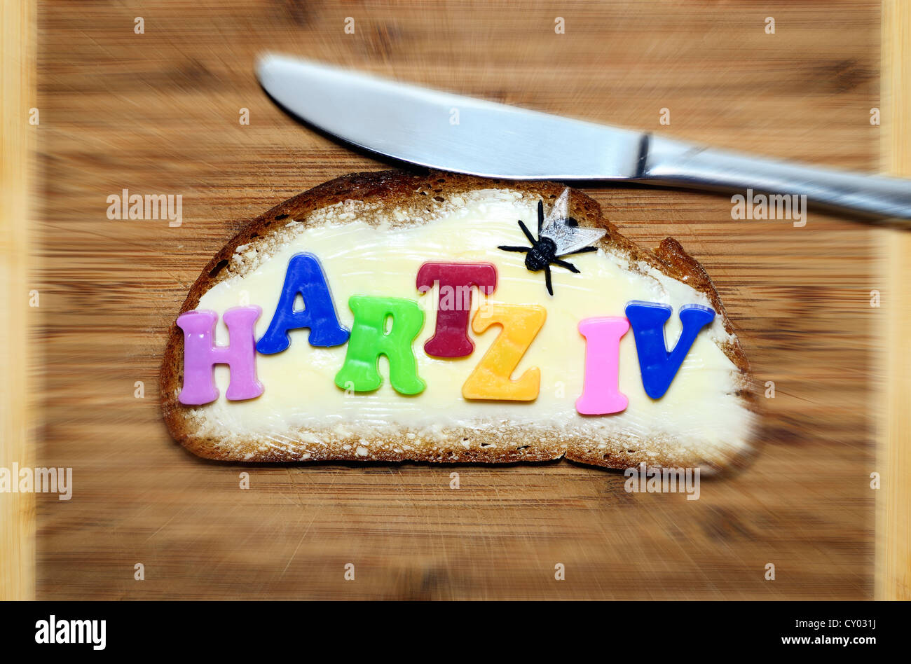 Schriftzug "Hartz IV" auf ein Sandwich, symbolisches Bild für Hartz 4 Stockfoto