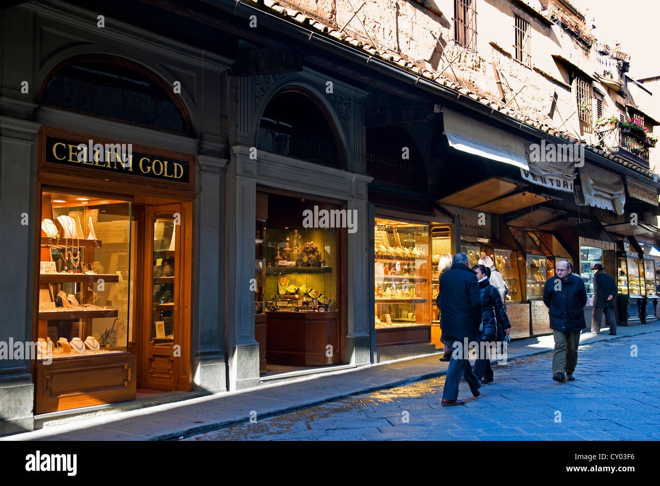 Ponte Vecchio (1345), Florenz (Firenze), UNESCO World Heritage Site, Toskana, Italien, Europa Stockfoto