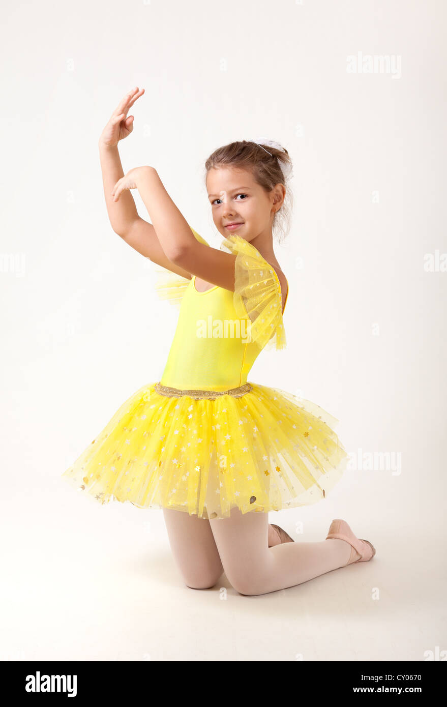 Niedliche kleine Ballerina Ausübung Stockfoto