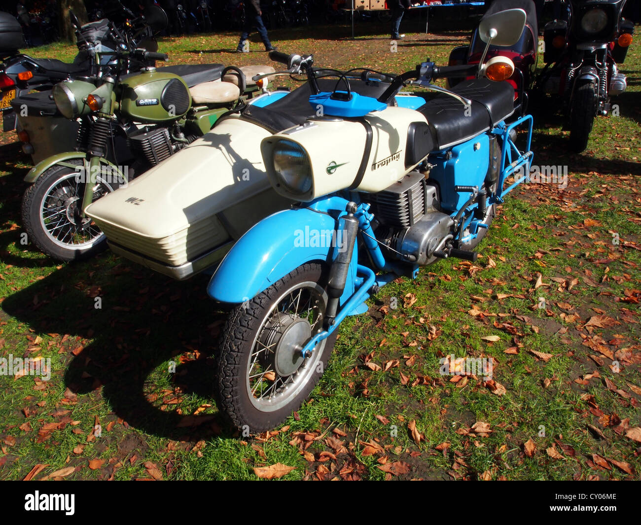 MZ Trophy mit Beiwagen Stockfotografie - Alamy