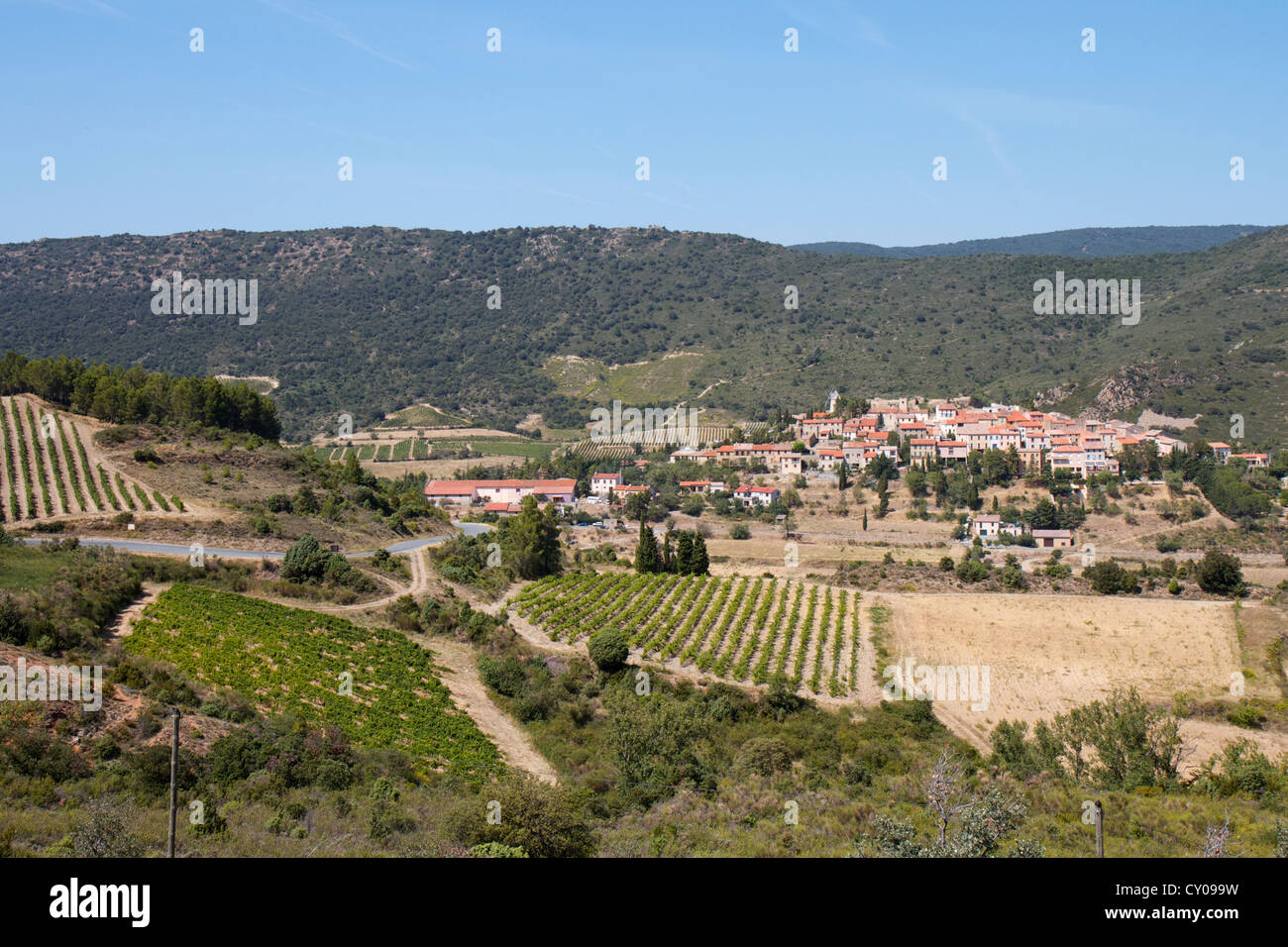 Cucugnan Kommune in der Aude-Abteilung, Languedoc-Roussillon, Südfrankreich Stockfoto