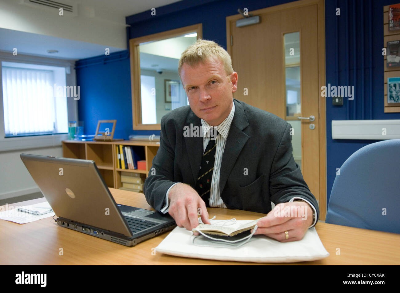 Swansea University Professor Chris Williams, der The Richard Burton Diaries Buch herausgab, die im Oktober 2012 ins Leben gerufen wurde. Stockfoto