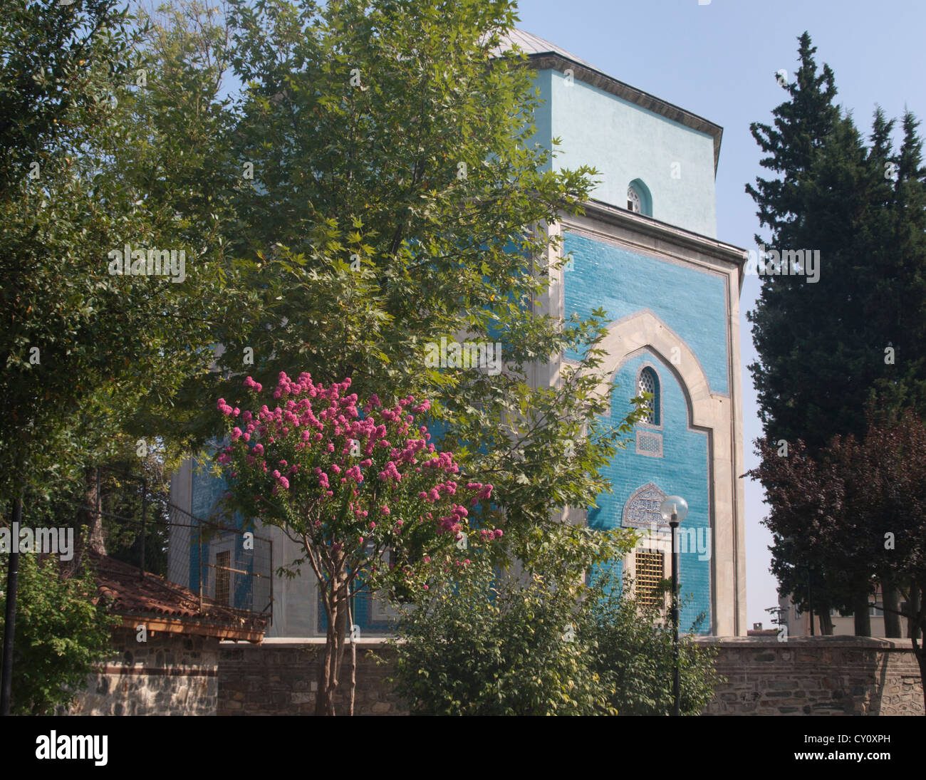 Grün, Yesil, Grab in Bursa-Türkei, wo ich begraben ist Mehmed, UNESCO-Weltkulturerbe, hat grüne / türkise Fliesen außen und innen Stockfoto