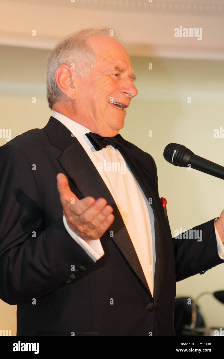 Johnny Ball TV-Moderatorin anlässlich eines Unternehmens nach dem Abendessen sprechen Engagement im Jahr 2009 Stockfoto