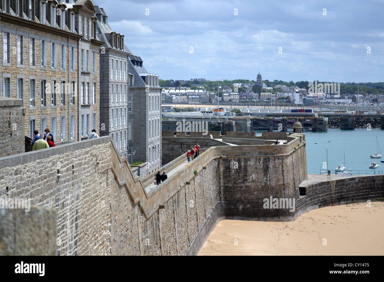 Saint-Malo, Bretagne, Frankreich. Eine befestigte Hafenstadt im Nordwesten Frankreichs am Ärmelkanal. Stockfoto