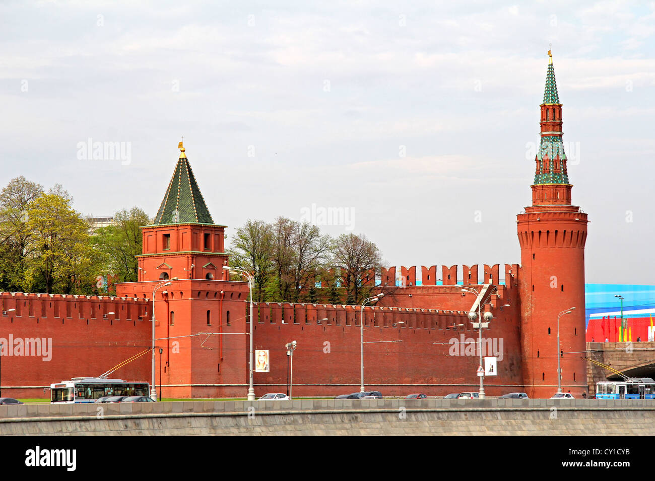 Mauern und Türme des Moskauer Kreml, Russland Stockfoto