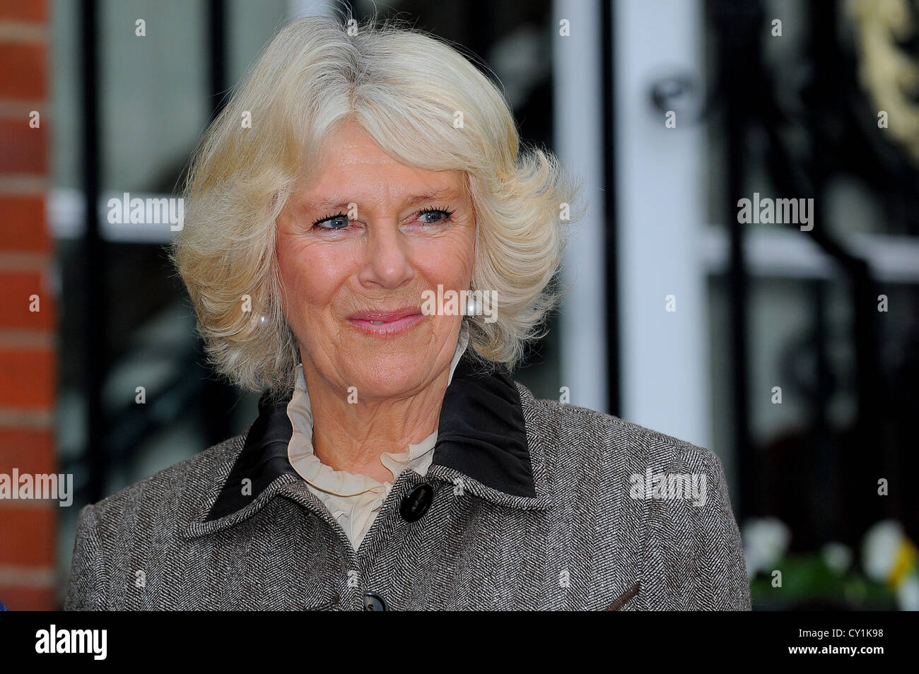 Camilla, Herzogin von Cornwall besucht Marlborough in Wiltshire. Stockfoto