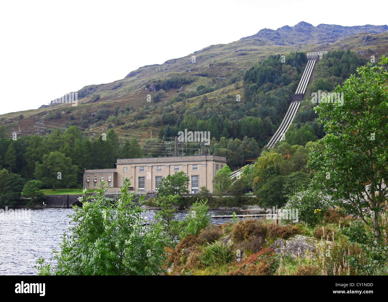 Sloy Wasserkraftwerk befindet sich am Ufer des Loch Lomond Scotland UK Stockfoto