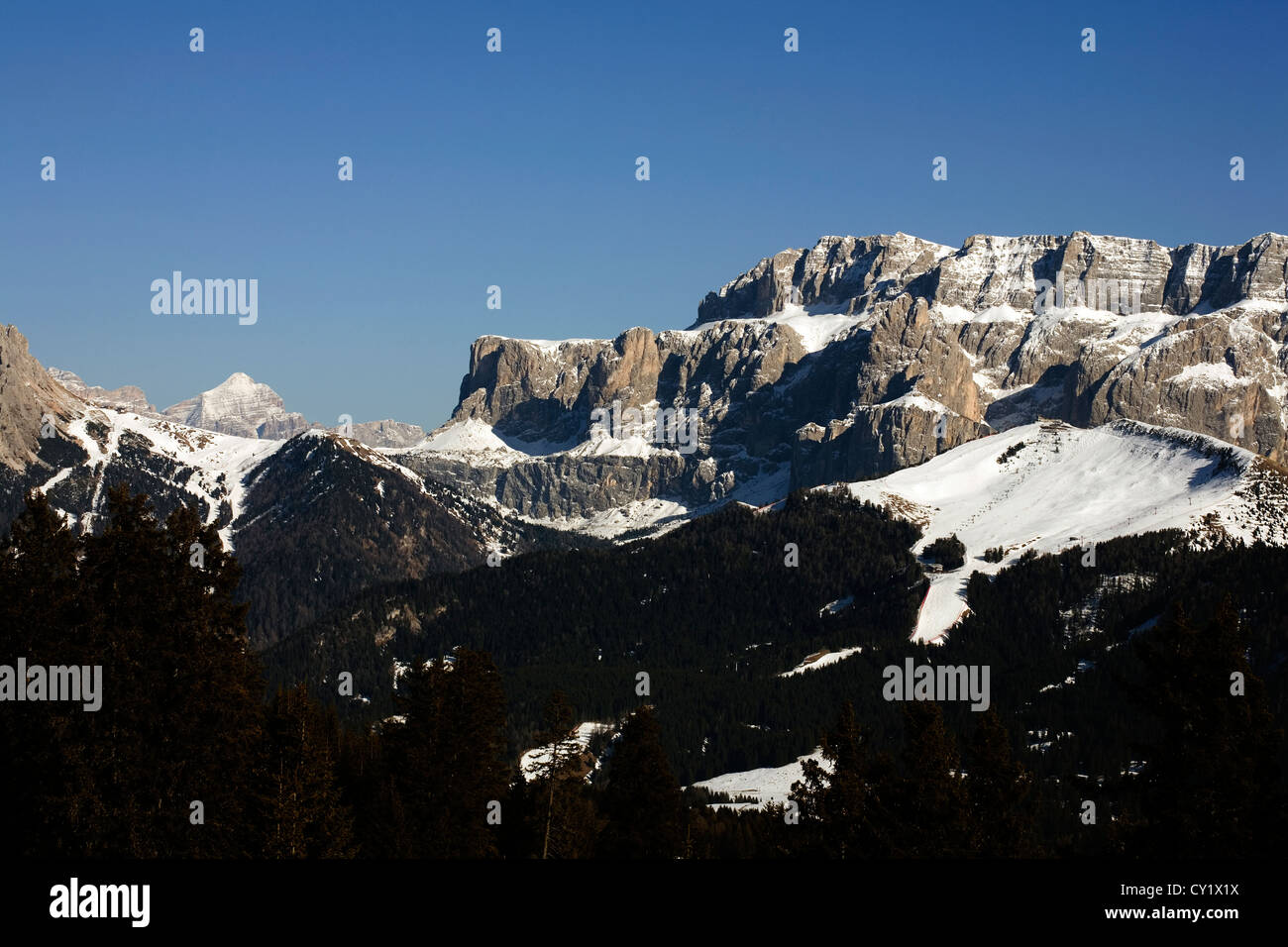 Sella Gruppe Gruppo Sella und den Passo Gardena Grodner Joch Wolkenstein Dolomiten Italien Stockfoto