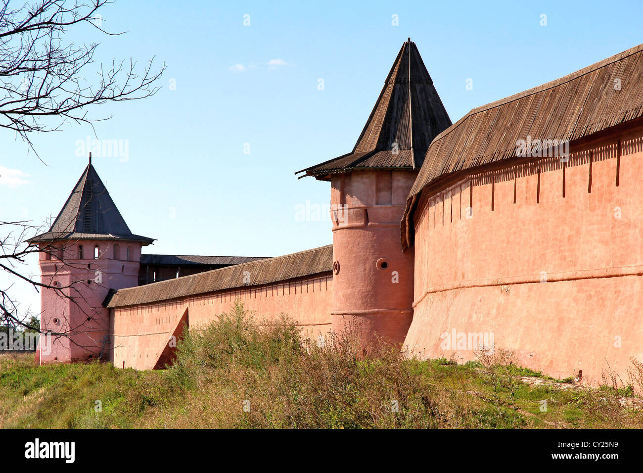 Mauer des Klosters des Heiligen Euthymios in Susdal, Russland Stockfoto