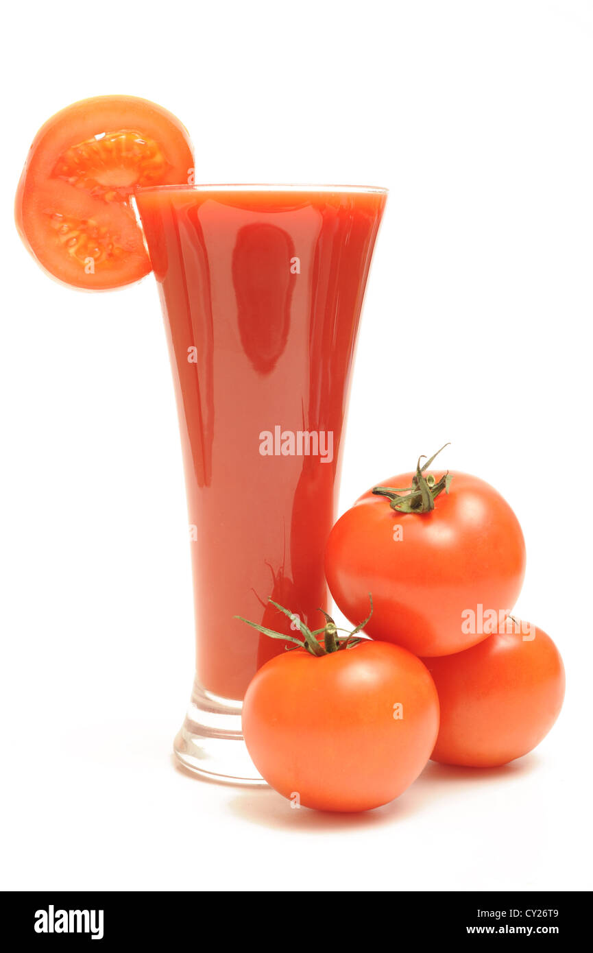 Tomatensaft in einem Glas Stockfoto