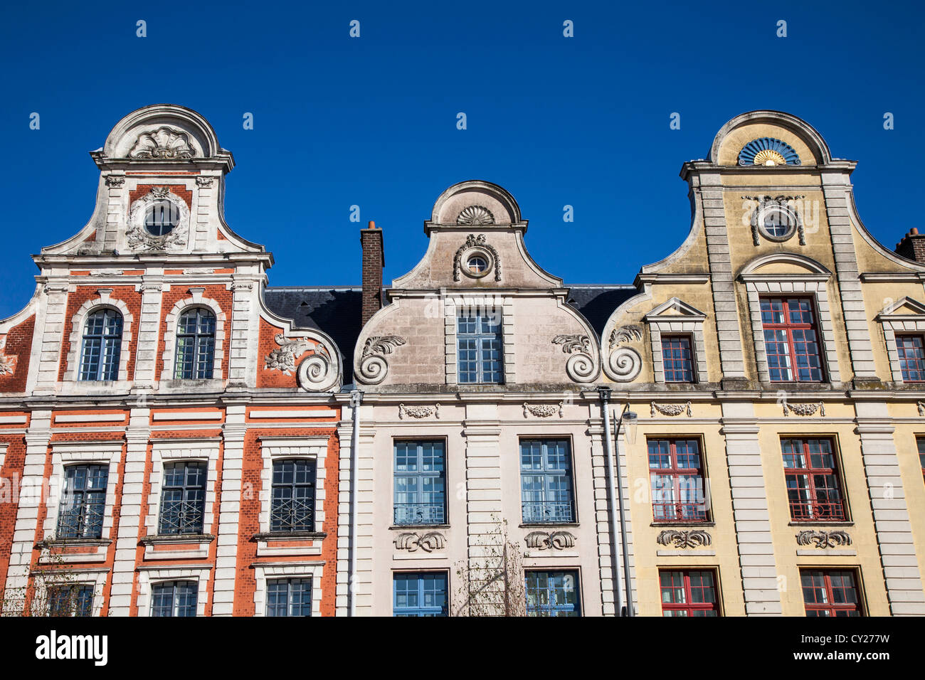 Flämische barocken Fassaden, Arras Nord Pas De Calais, Frankreich Stockfoto