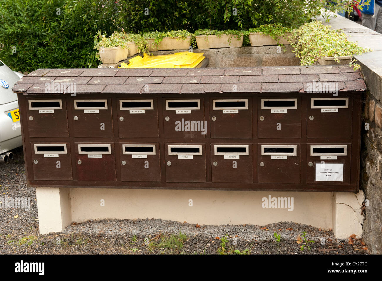 Reihen von Briefkästen Mail Boxen Wissant Frankreich Europa Stockfoto
