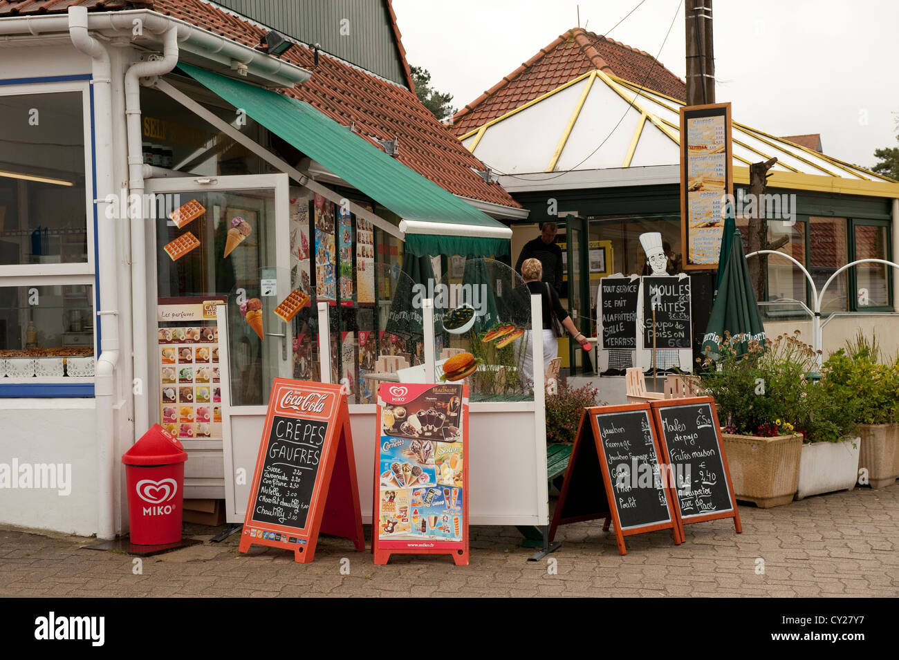 Strand-Shop Eis Crepes Wissant Frankreich Europa Stockfoto