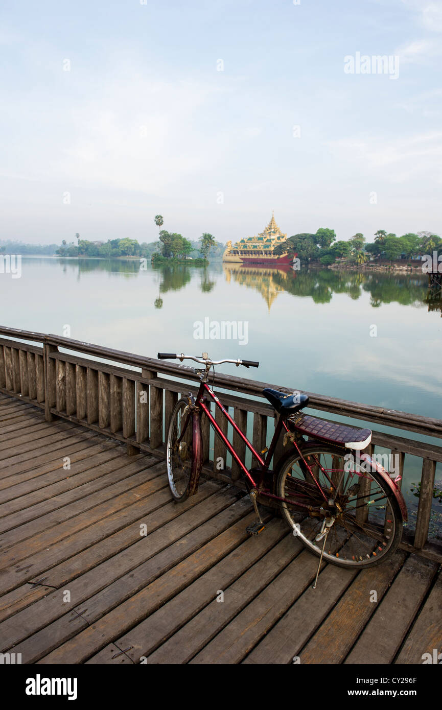 Kandawgyi-Park, Yangon, Myanmar (Birma) Stockfoto