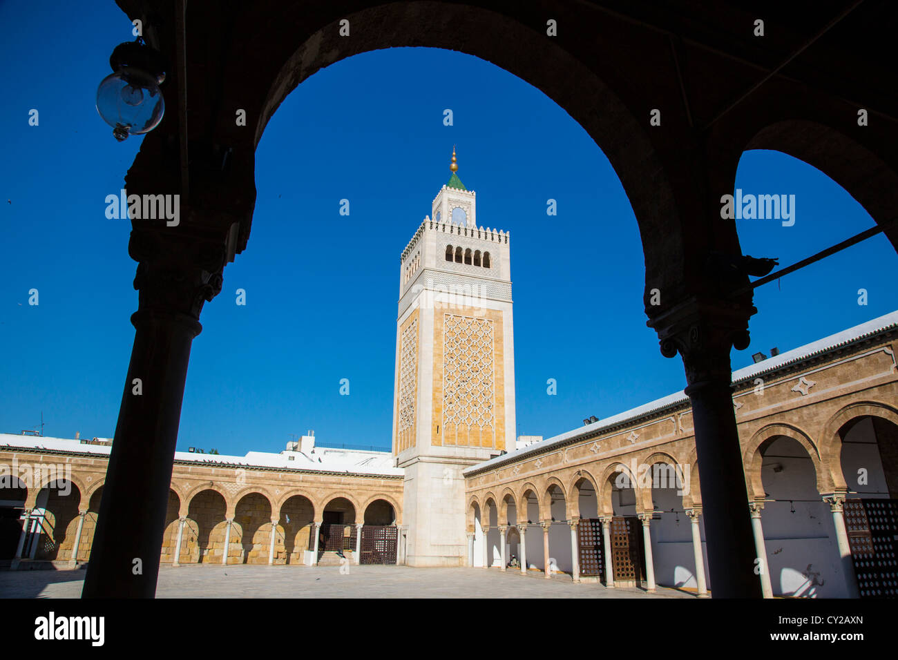 Zaytouna oder große Moschee, Tunis Medina, Tunis, Tunesien Stockfoto