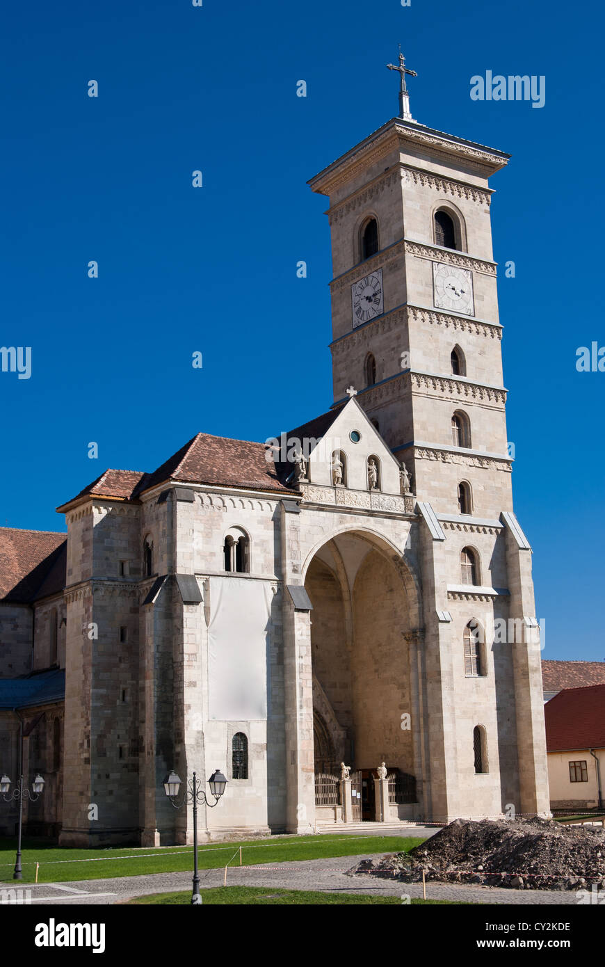 Katholische Kirche im Zentrum von Alba Iulia, Siebenbürgen, Rumänien Stockfoto