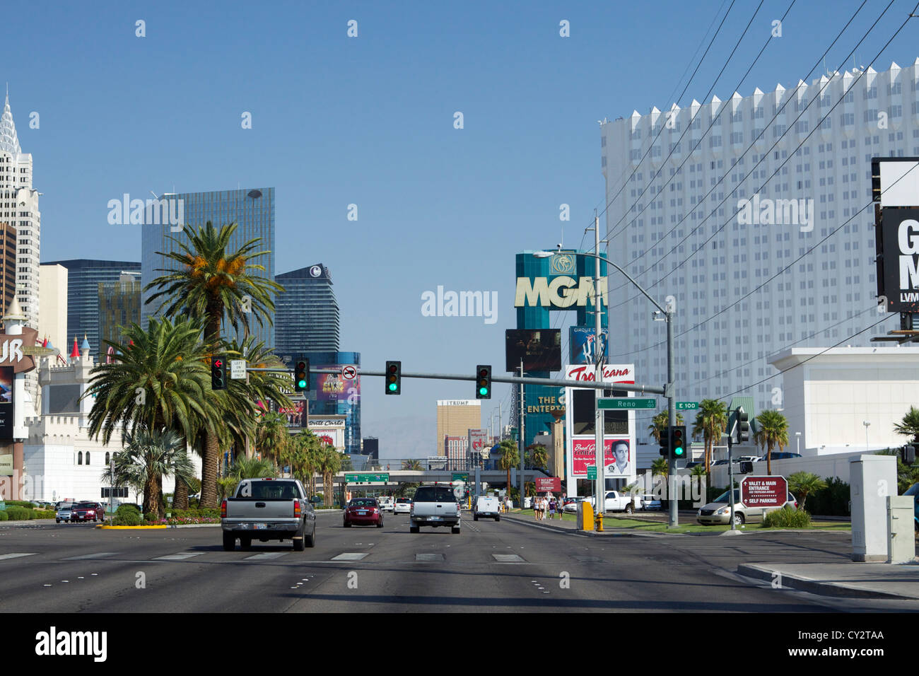 Blick entlang der South Las Vegas Boulevard (a.k.a. "The Strip") Stockfoto