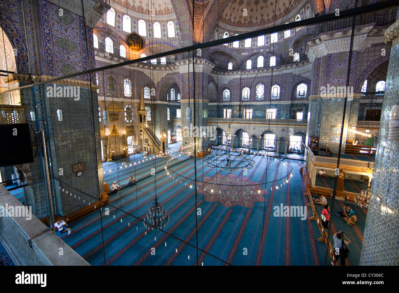 Innere der Moschee Sultan Ahmed (blau), Istanbul Stockfoto