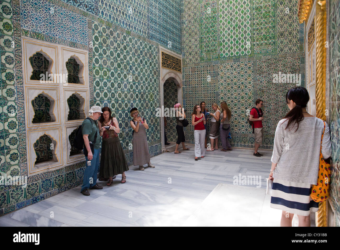 Touristen auf dem Topkapi Palast, Istanbul Stockfoto