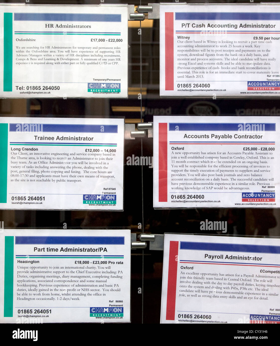Stellen ausgeschrieben im Fenster "Arbeitsagentur" Oxford, England Stockfoto