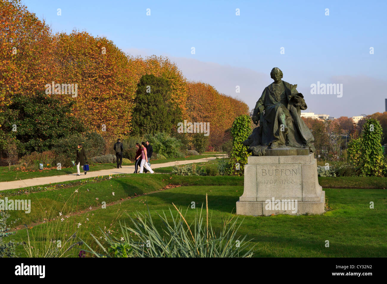 Statue von Comte de Buffon im Jardin des Plantes, Paris Stockfoto