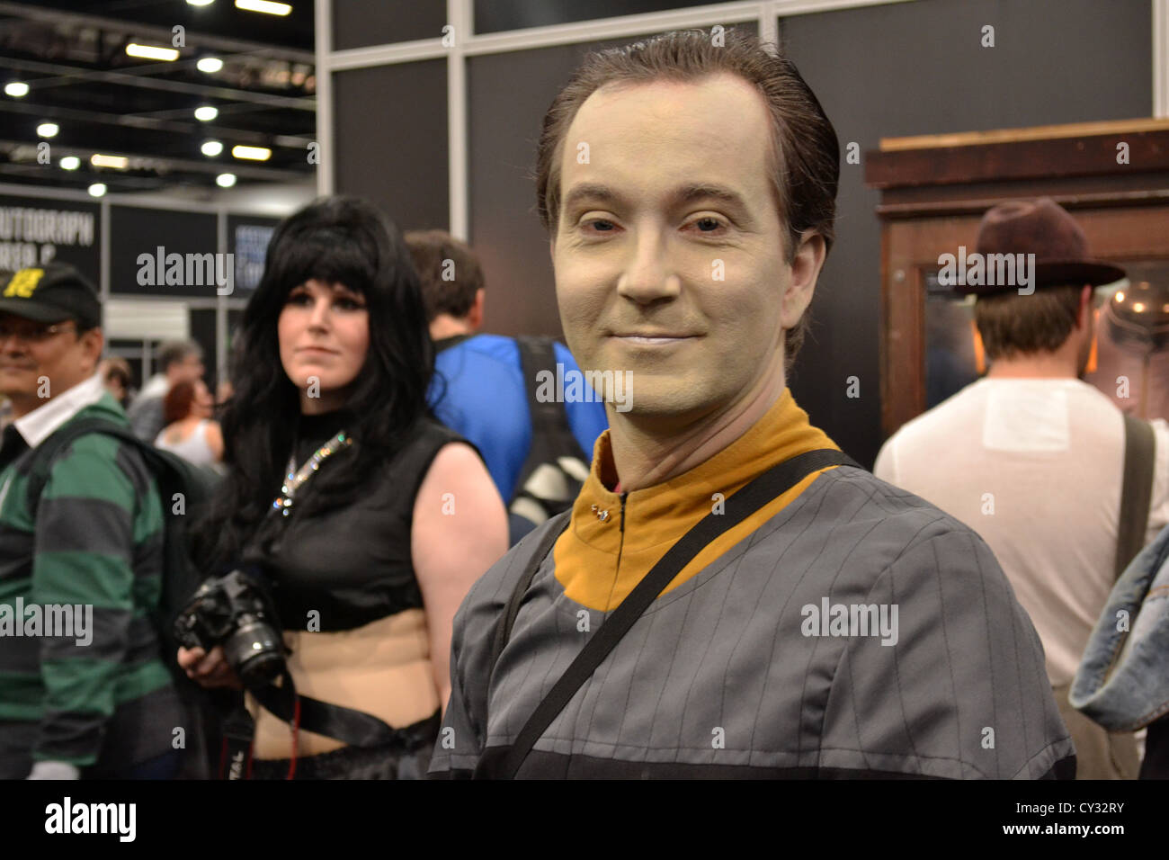 Star Trek-Fan verkleidete sich als Daten auf der Star Trek Convention, London. Stockfoto