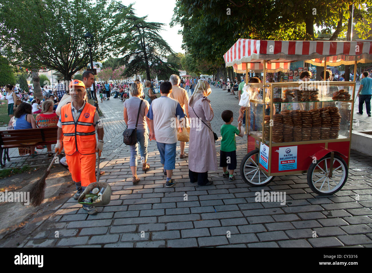 Brot Vertrieb Mann in istanbul Stockfoto