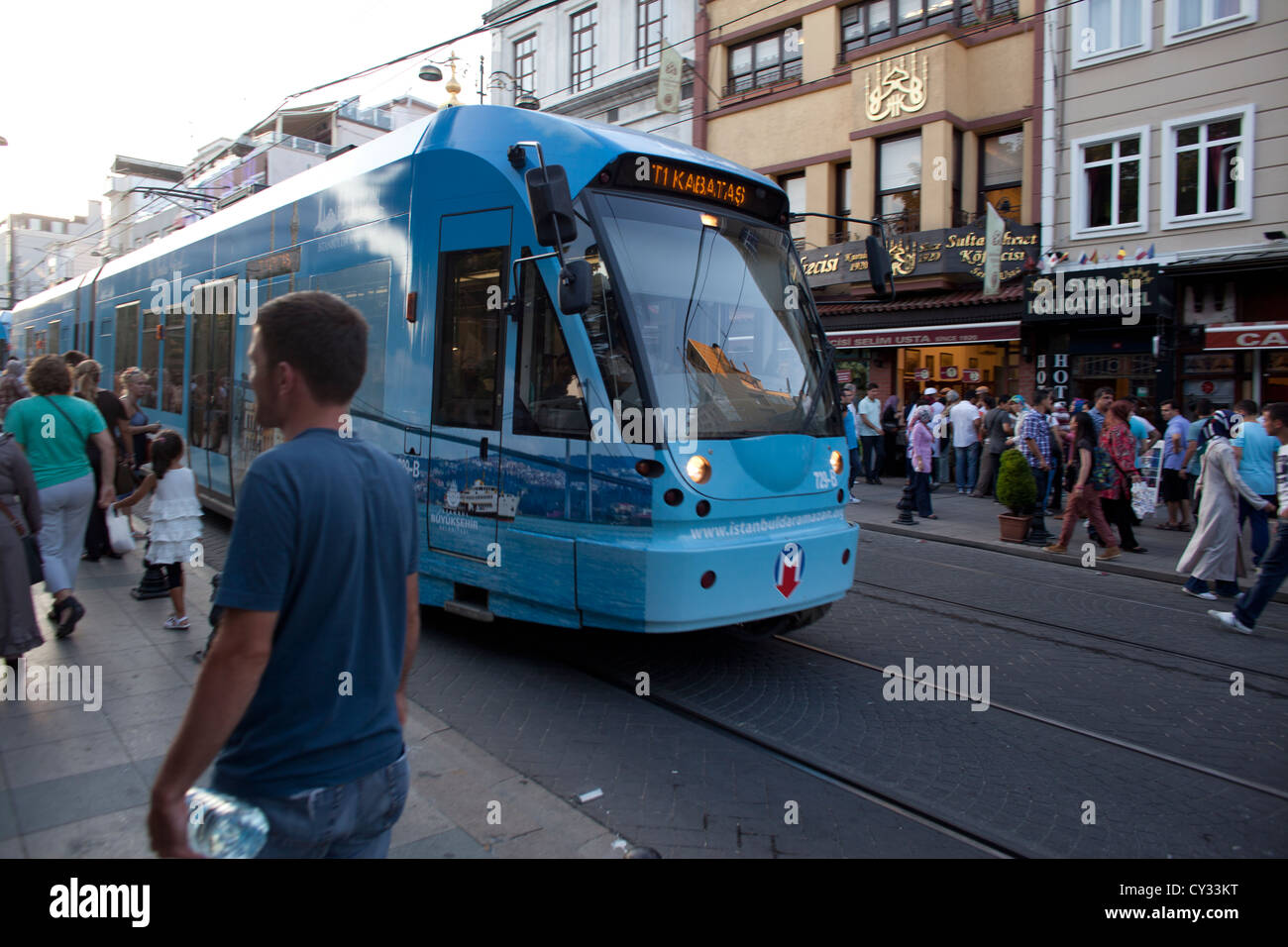 öffentliche Verkehrsmittel (Straßenbahn) in istanbul Stockfoto