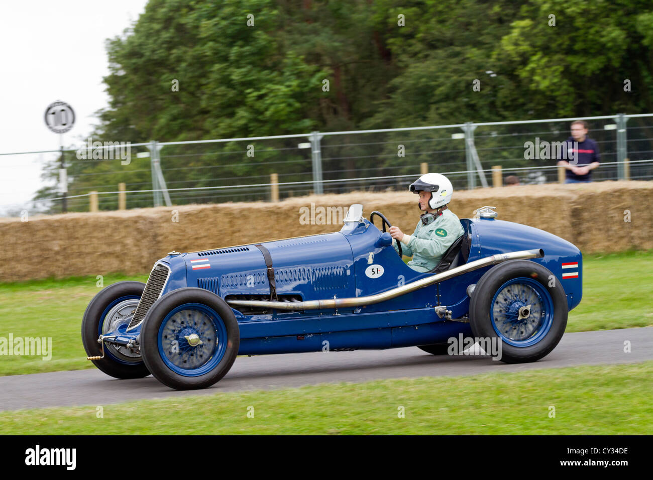 1934-Maserati 8CM mit Fahrer Robert Newall an 2012 Goodwood Festival of Speed, Sussex, UK. Stockfoto