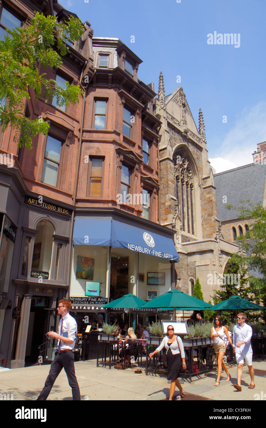 Boston Massachusetts, Back Bay, Newbury Street, Luxus, Namensmarke, Shopping Shopper Shopper Shopper Shops Markt Märkte Marktplatz Kauf Verkauf, Einzelhandel Stockfoto