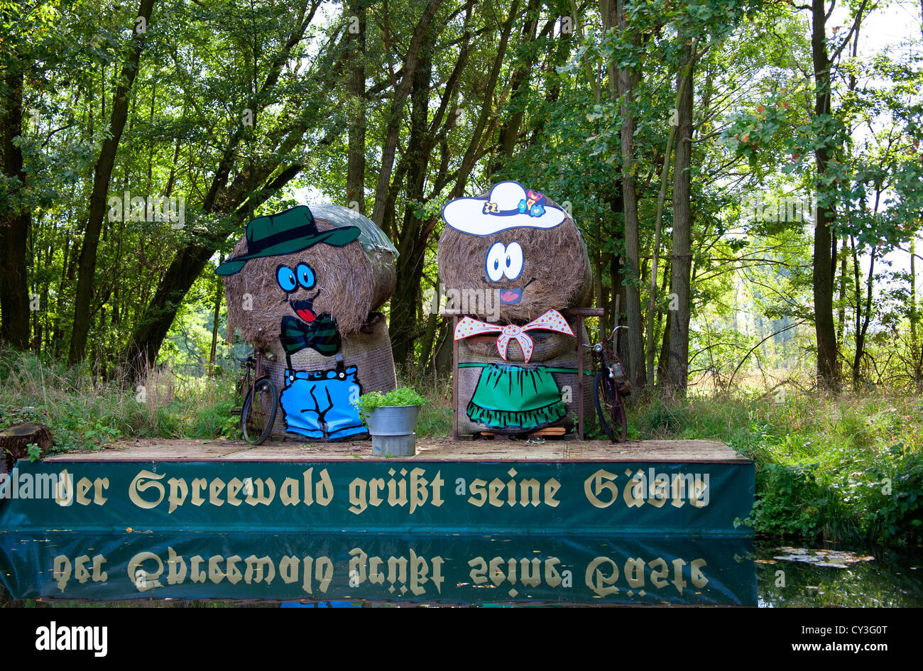 Einladende Besucher der Spreewald-Region Deutschland anzeigen Stockfoto