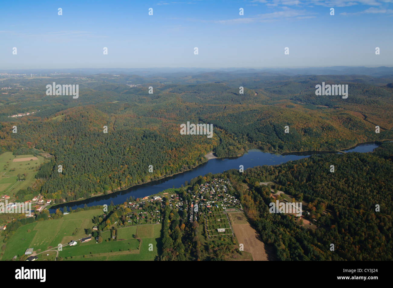 Haspelschiedt See und Campingplatz in natürlichen regionalen Park der Nordvogesen, Moselle, Lothringen, Frankreich Stockfoto