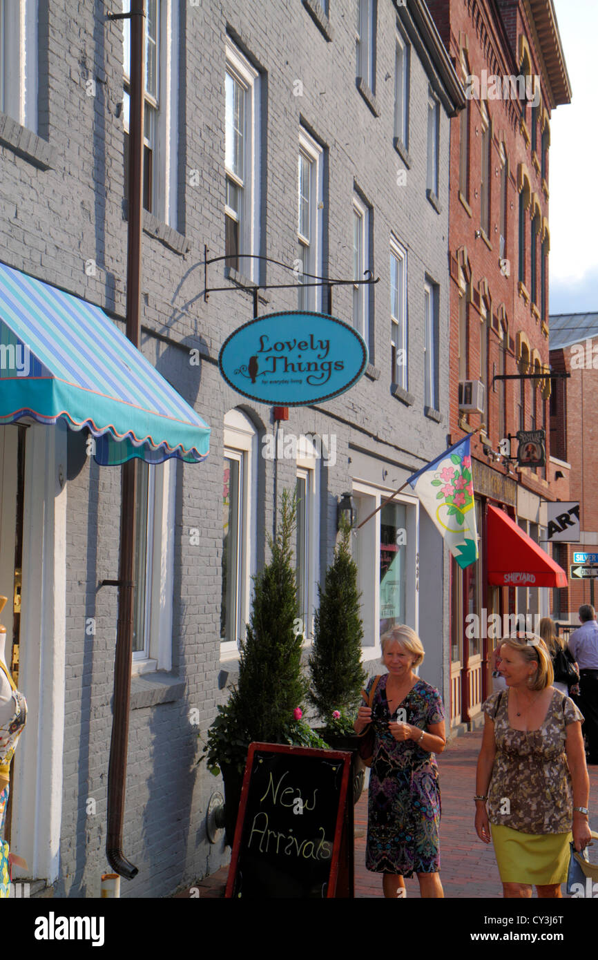 Portland Maine, Neuengland, historischer Old Port District, Fore Street, Unternehmen, Bezirk, Schilder, Shopping Shopper Shopper Shopper Shop Shops Market Mark Stockfoto