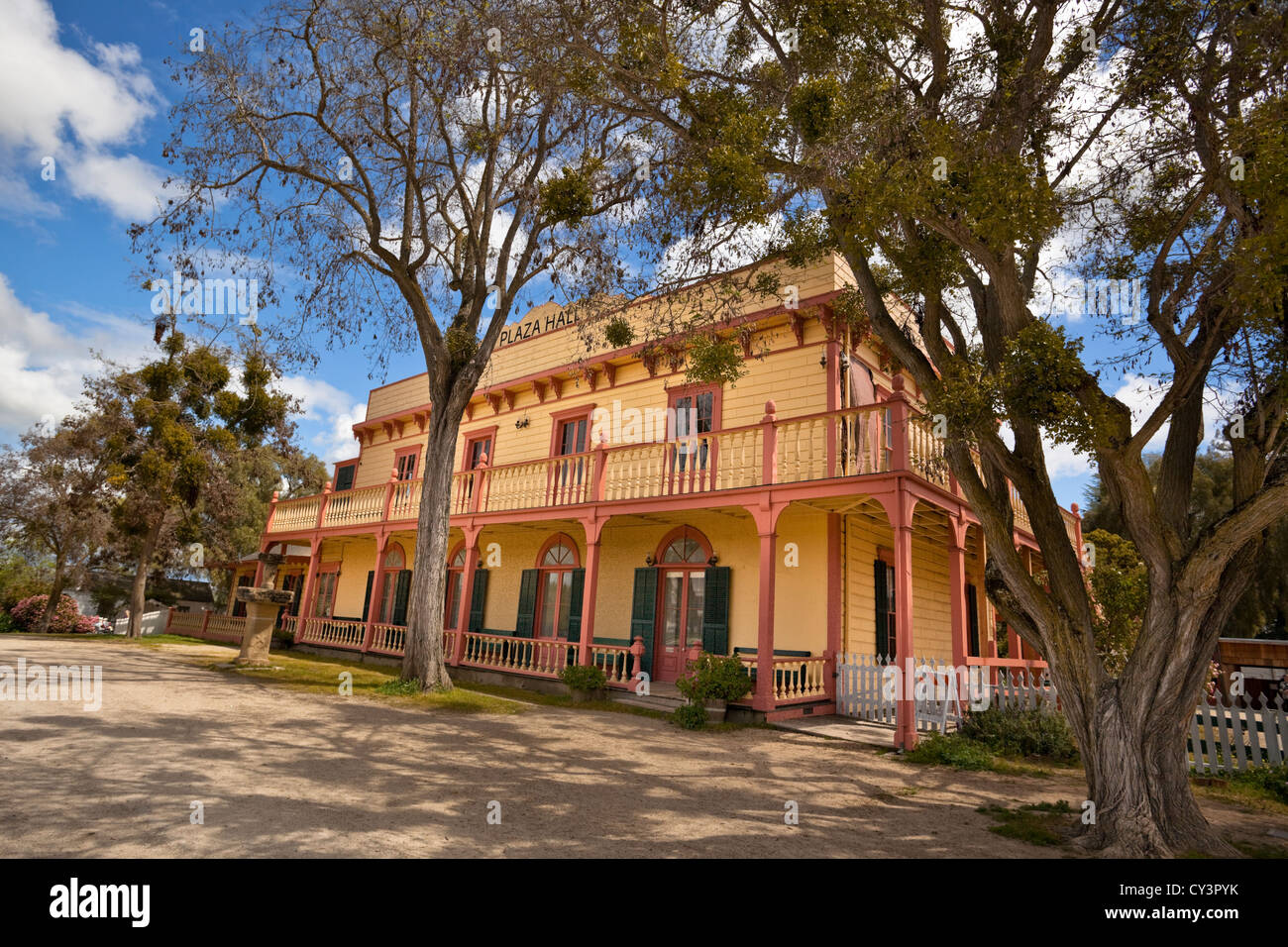Plaza Hall Gebäude, historische Mission San Juan Bautista, Kalifornien, USA Stockfoto