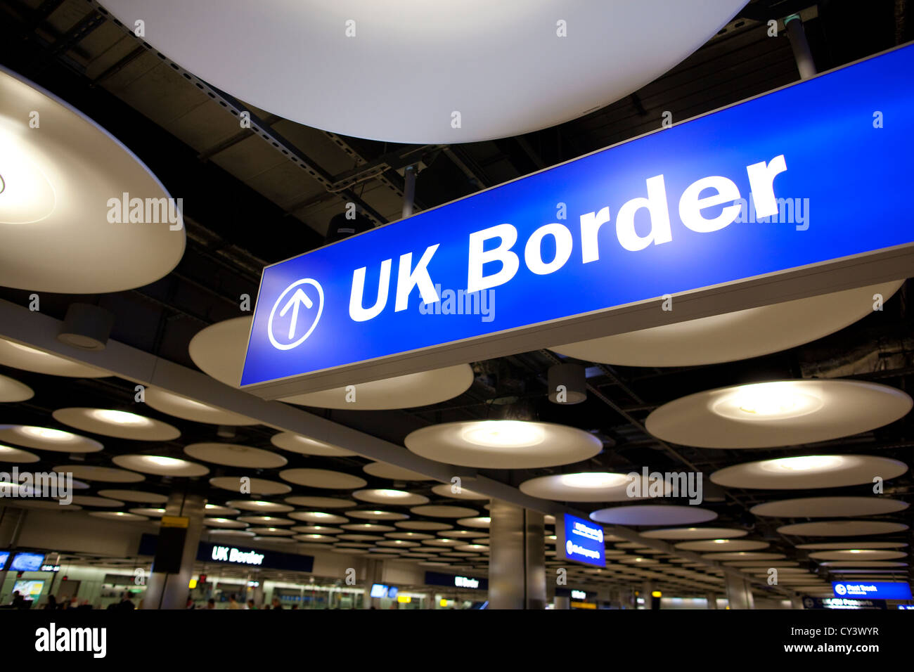 UK Border Passport Control Terminal 5 Flughafen Heathrow, England, Vereinigtes Königreich, UK Stockfoto