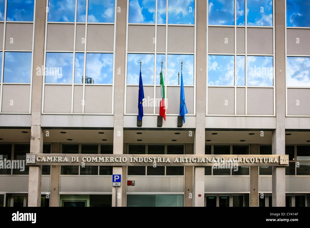 Ministerium für Landwirtschaft, Gebäude in Udine, Italien Stockfoto