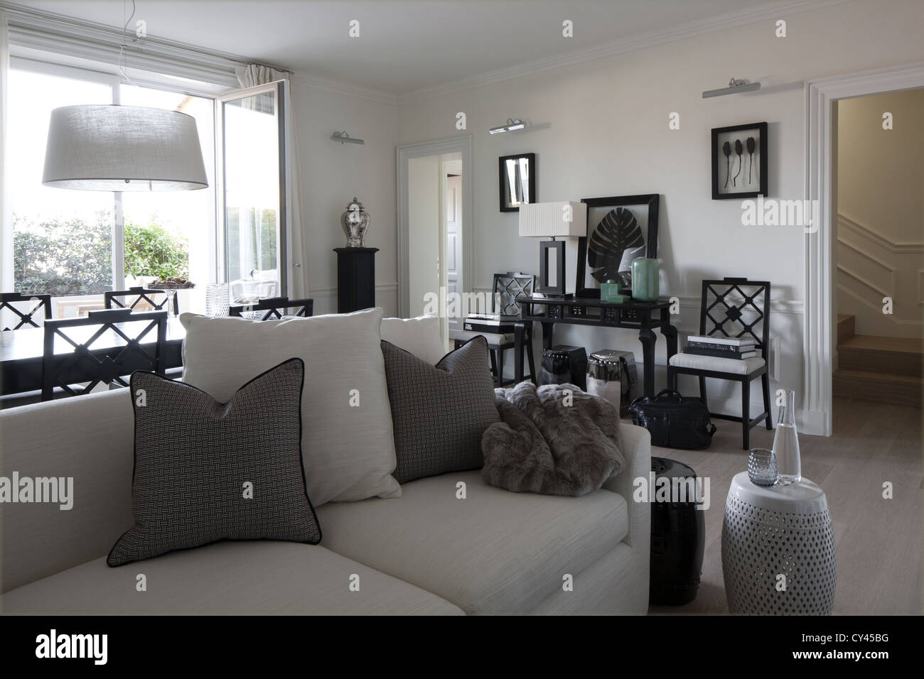 Luxus Wohnzimmer in einer Wohnung Stockfoto