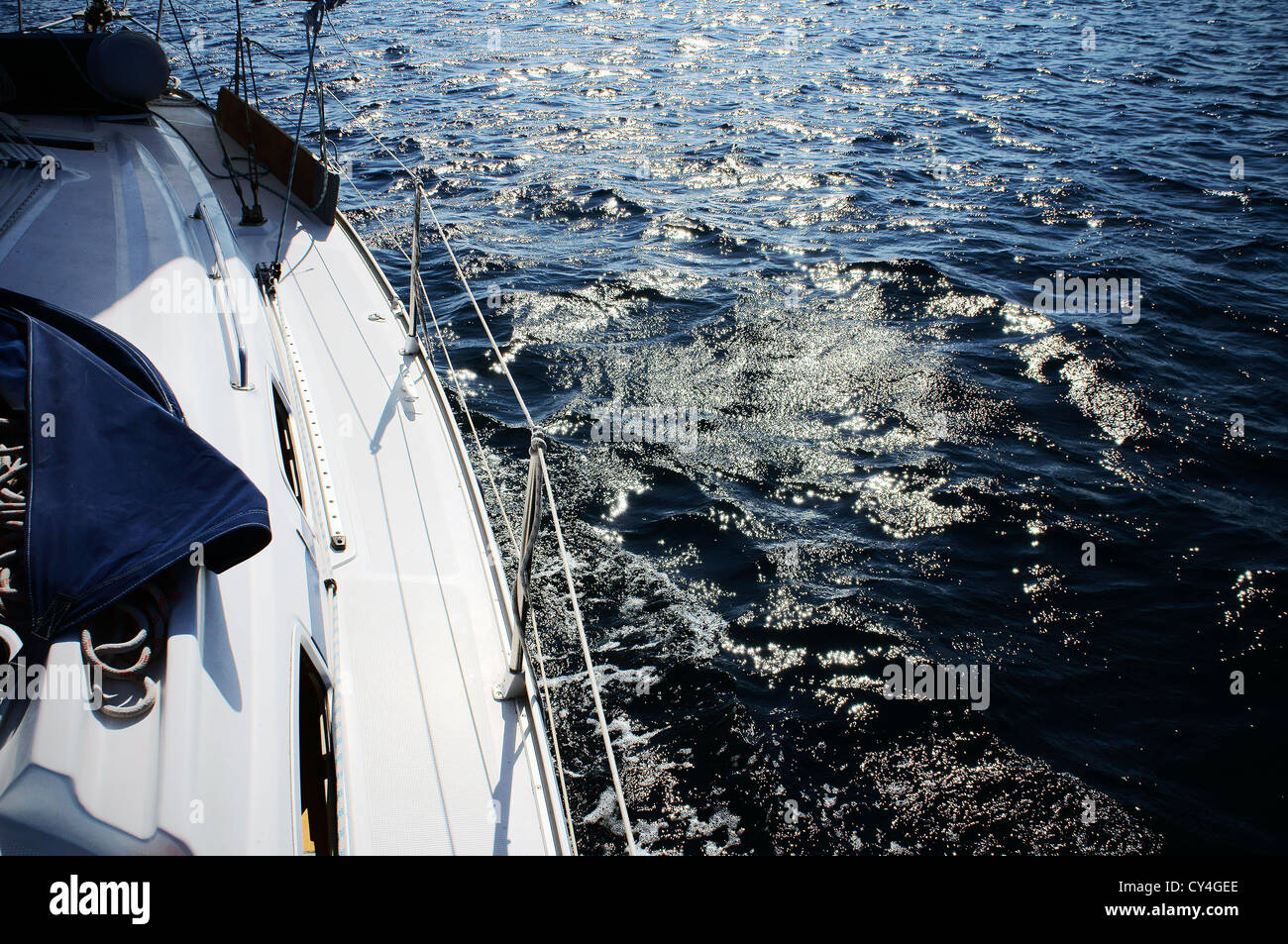 Illustrative Foto Segelyacht Kreuzfahrten Cruiser Meer Erholung Urlaub Dalmatien Kroatien im September 2012.   (CTK Stockfoto