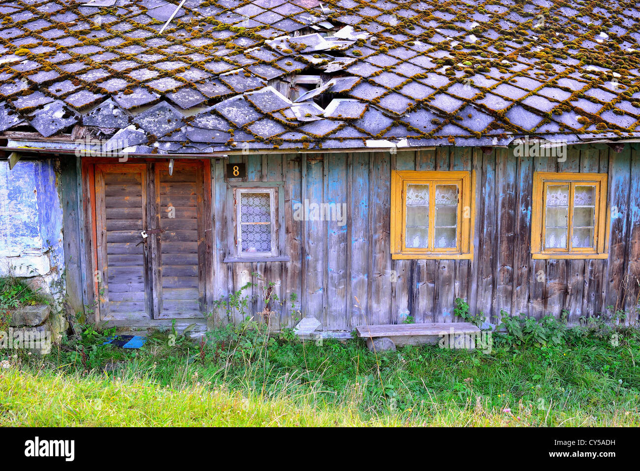 Verlassenen alten Bauernhaus Kotlina Klodzka Polen Stockfoto
