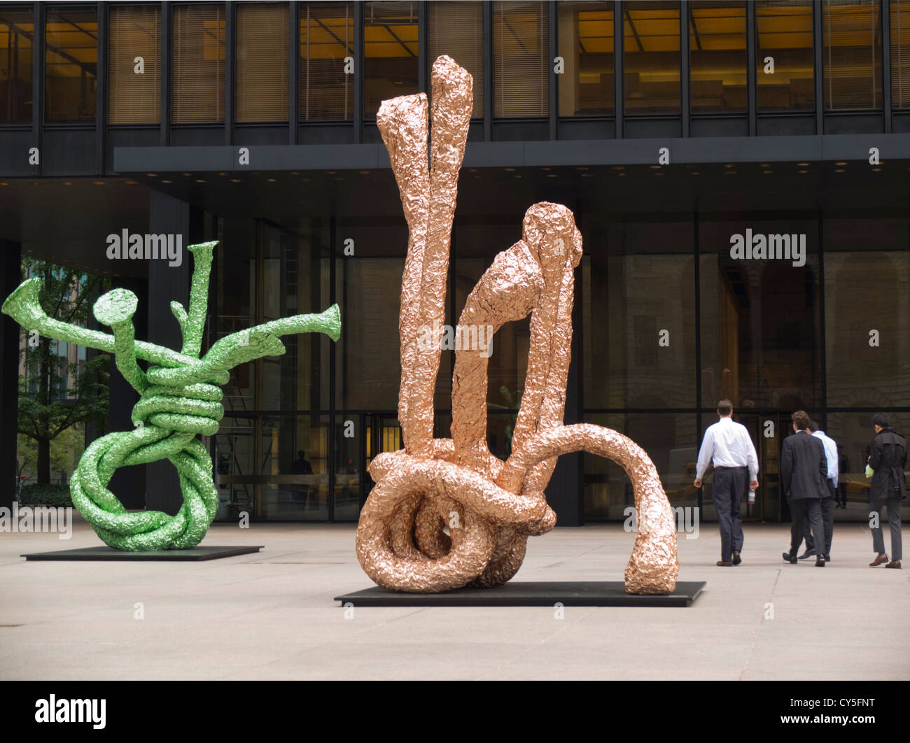 Kunst im öffentlichen Raum-Skulptur an der Park Avenue in New York City Stockfoto