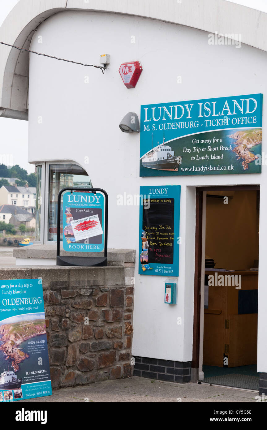 Lundy Island Informations- und Buchungszentrale in Bideford. Stockfoto