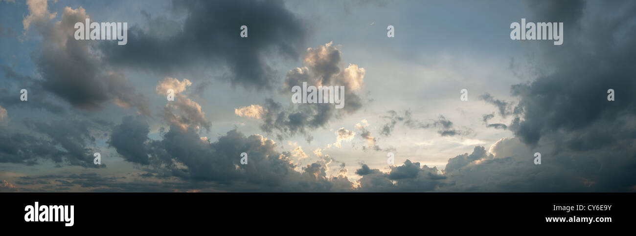 Beschnitten, um die oberen zwei Drittel der Cinemascope (2.35: 1) Bildschirm zu besetzen, so dass Vordergrund nach dritten unten hinzugefügt werden kann der Bildschirm. Stockfoto