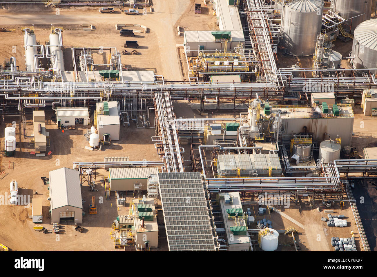 Ein SAG D (Steam assisted Gravity Drainage) tar Sands Anlage nördlich von Fort McMurray. Stockfoto