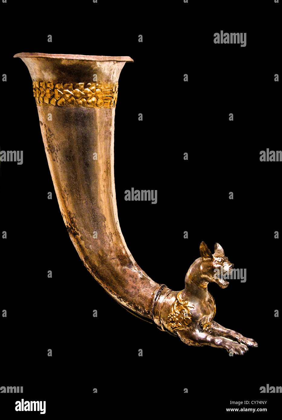 Rhyton beenden in dem Forepart eine Wildkatze Parthian 1. Jh. v. Chr. Iran Silber Quecksilber Vergoldung Stockfoto