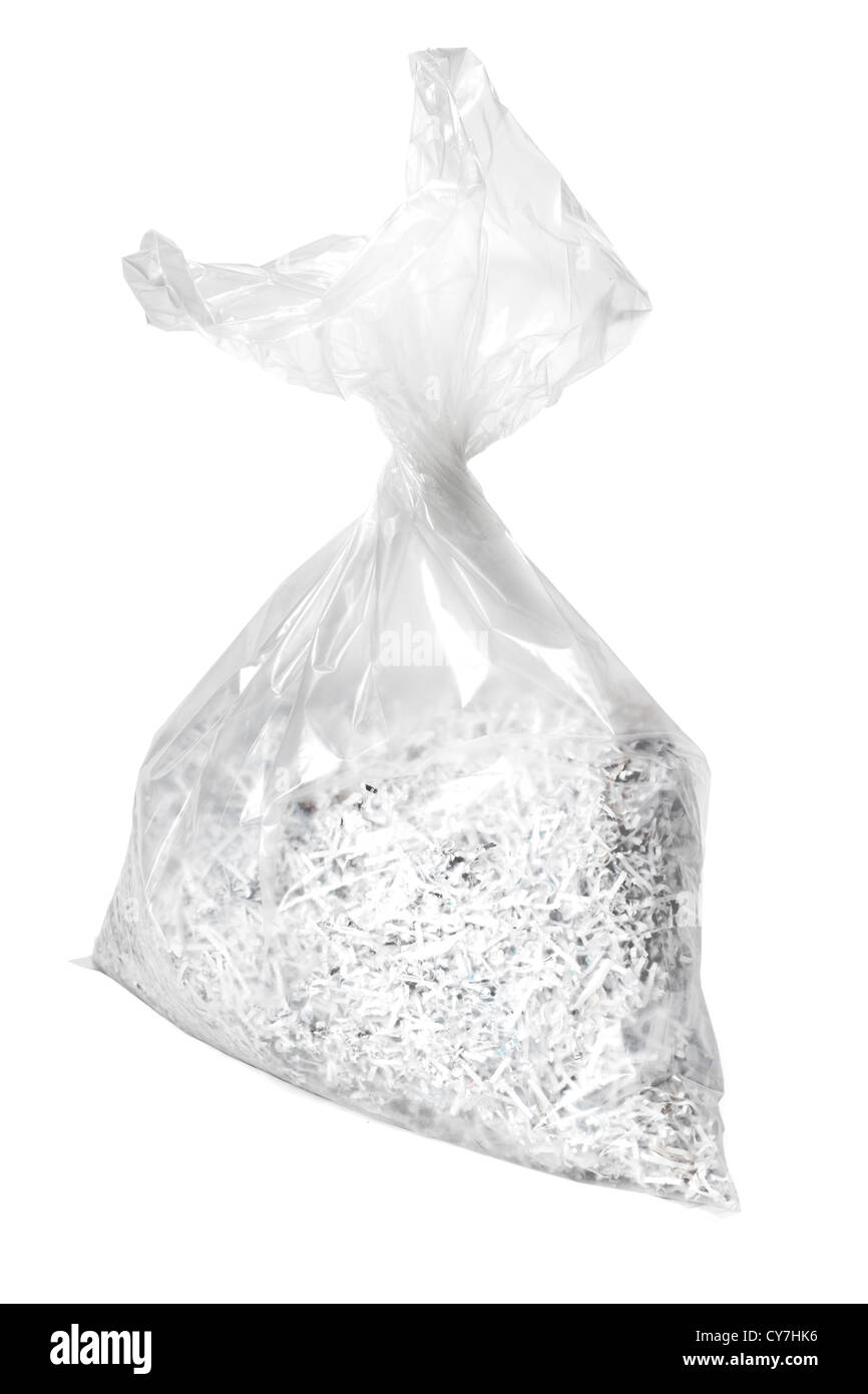 Eine transparente Müllsack voller Geschredderte Dokumente. Stockfoto